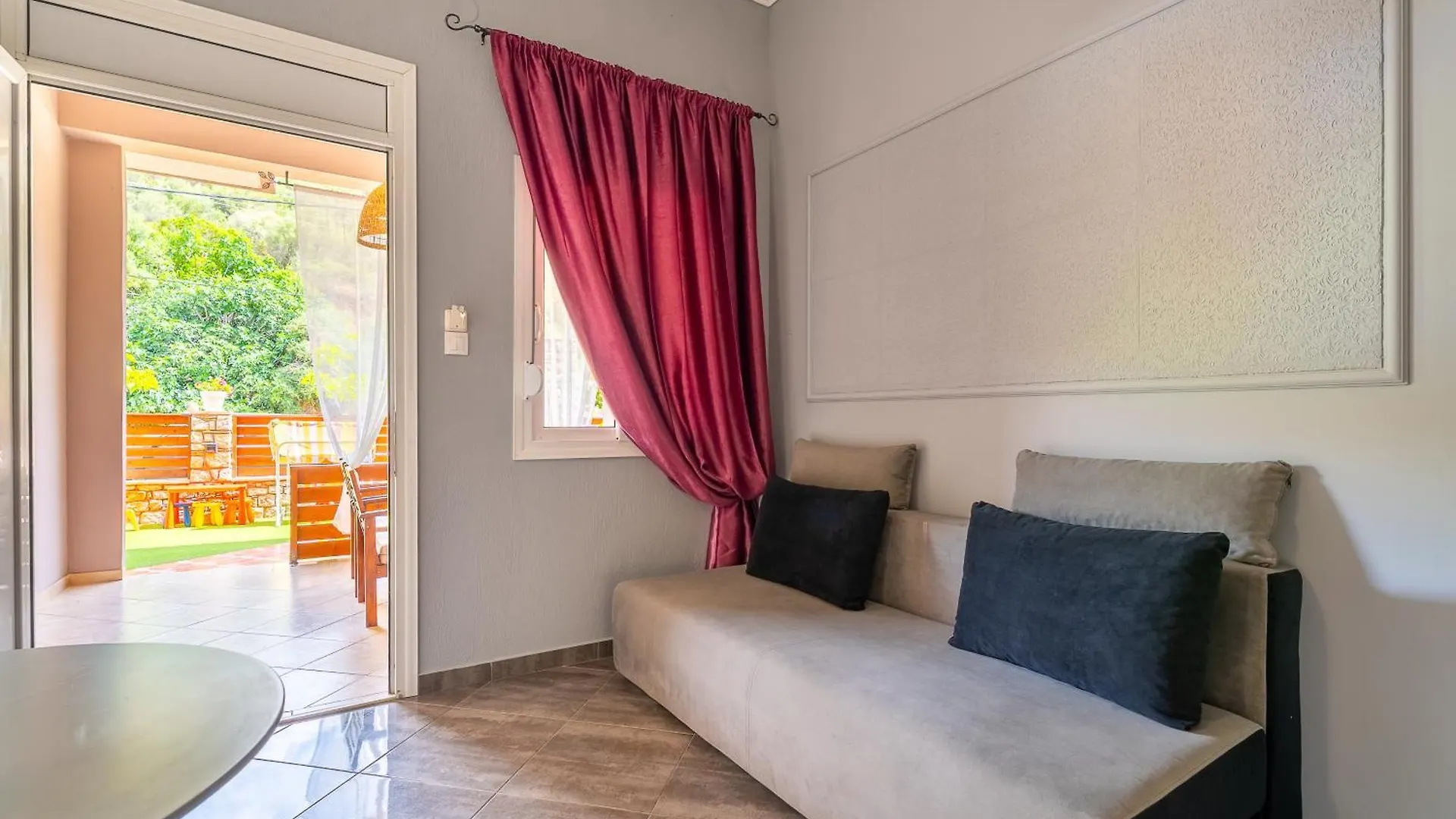 Studios Diogenis Porto Koufo Apartmán